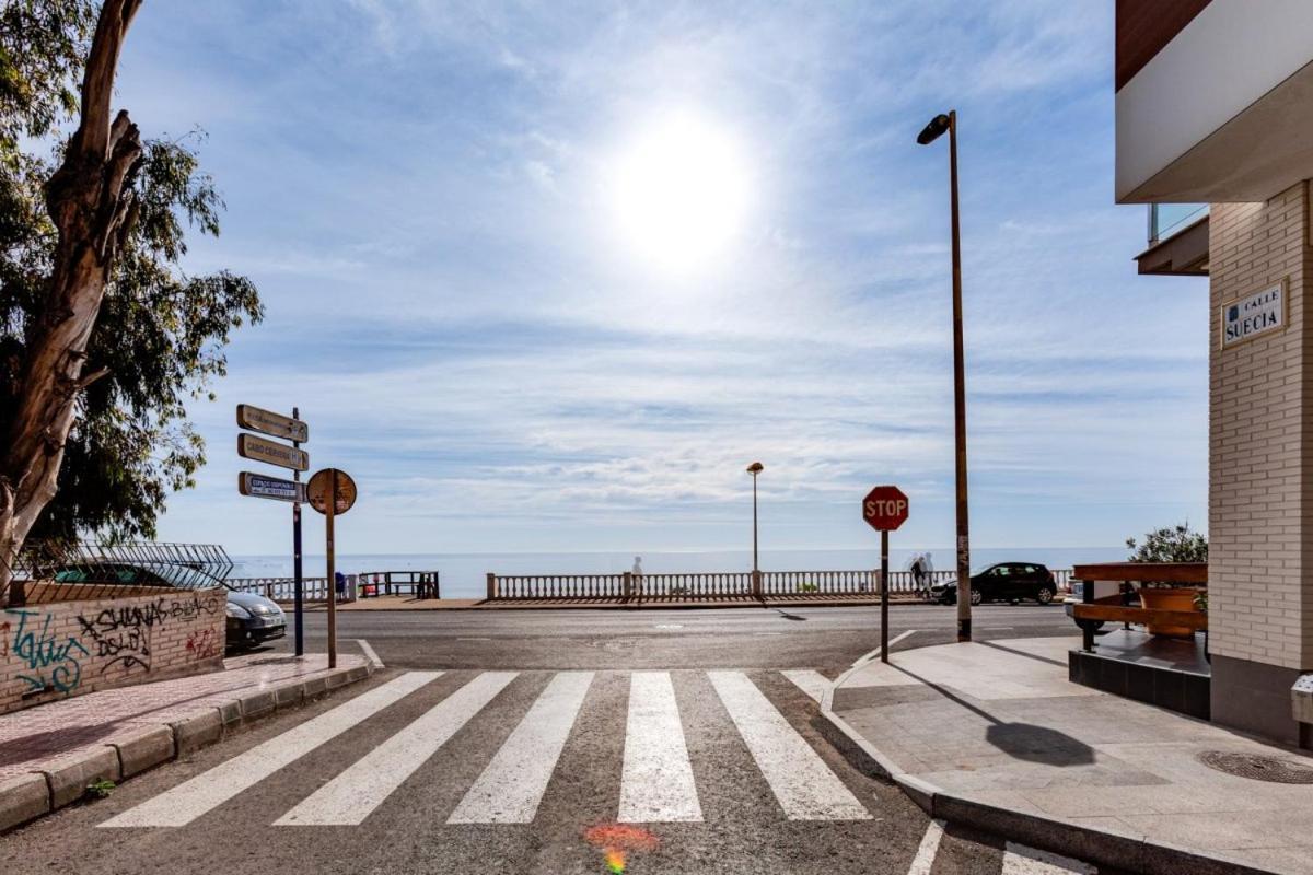 Nice Apartment With Terrace On The Los Locos Beach Torrevieja Exteriör bild