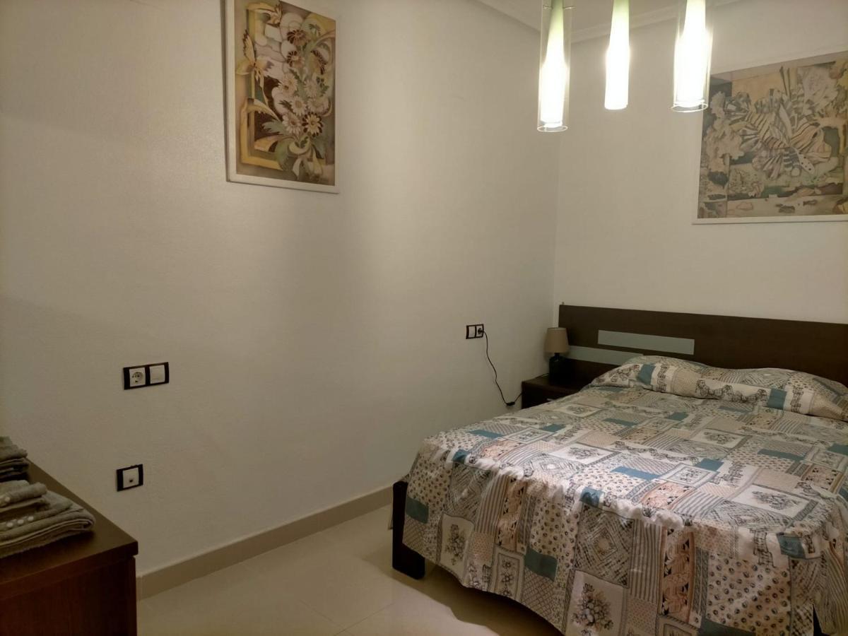 Nice Apartment With Terrace On The Los Locos Beach Torrevieja Exteriör bild