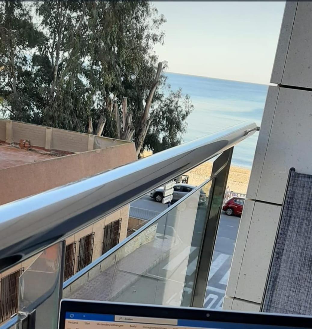 Nice Apartment With Terrace On The Los Locos Beach Torrevieja Exteriör bild